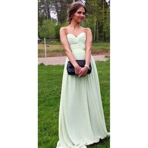 Chiffon Sweetheart Floor Length Maxi Dress Size 4 Prom Evening Special Occasion